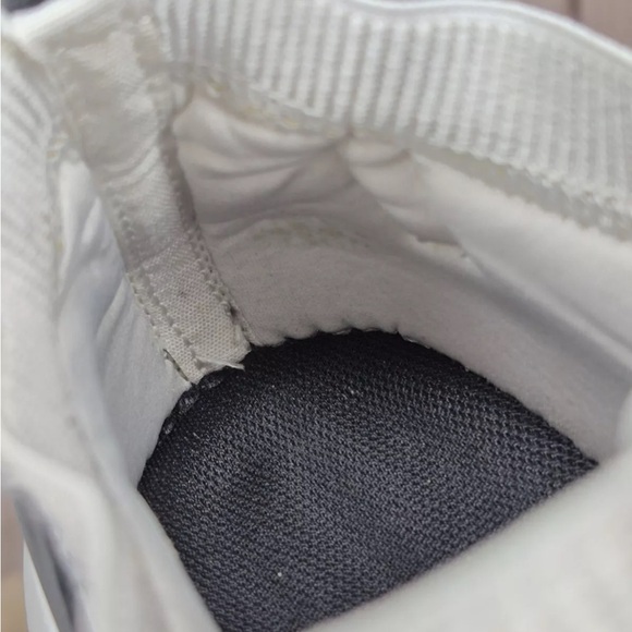 Adidas Ultimafusion Knit Running Shoes Women’s Size 8 Gray/White B96469 - Picture 10 of 12